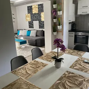 Gabrielle2 Apartman